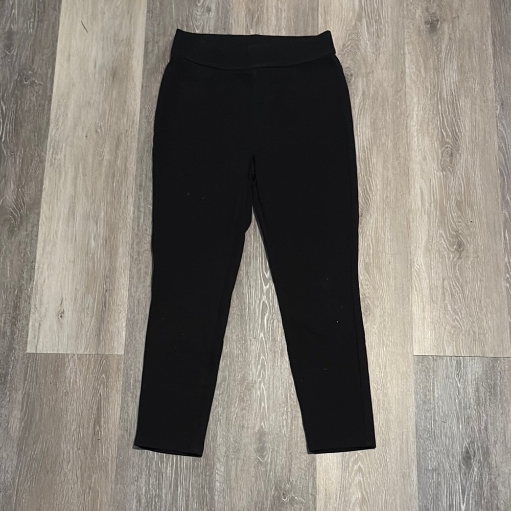 Time and Tru Classic Black Leggings